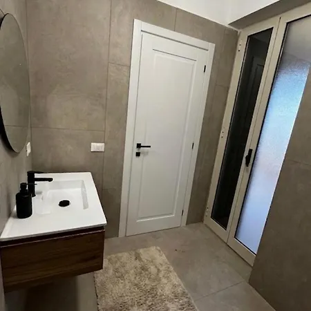 بيت ضيافة Alaimo Pool & Sea *