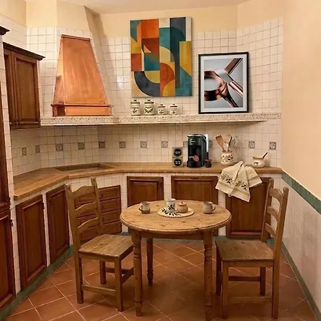 Alaimo Pool & Sea بيت ضيافة