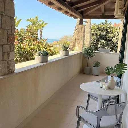 بيت ضيافة Alaimo Pool & Sea